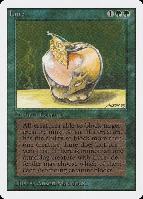 Lure (212)